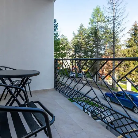 Luxury & ズラティボール